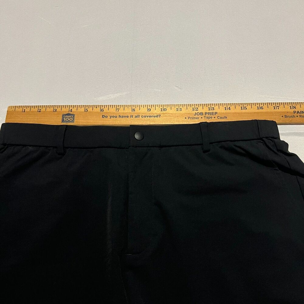 Bear Bottom Men's Black Flat Front Performance Shorts Size L Inseam 5.5 in Nylon - Picture 3 of 9
